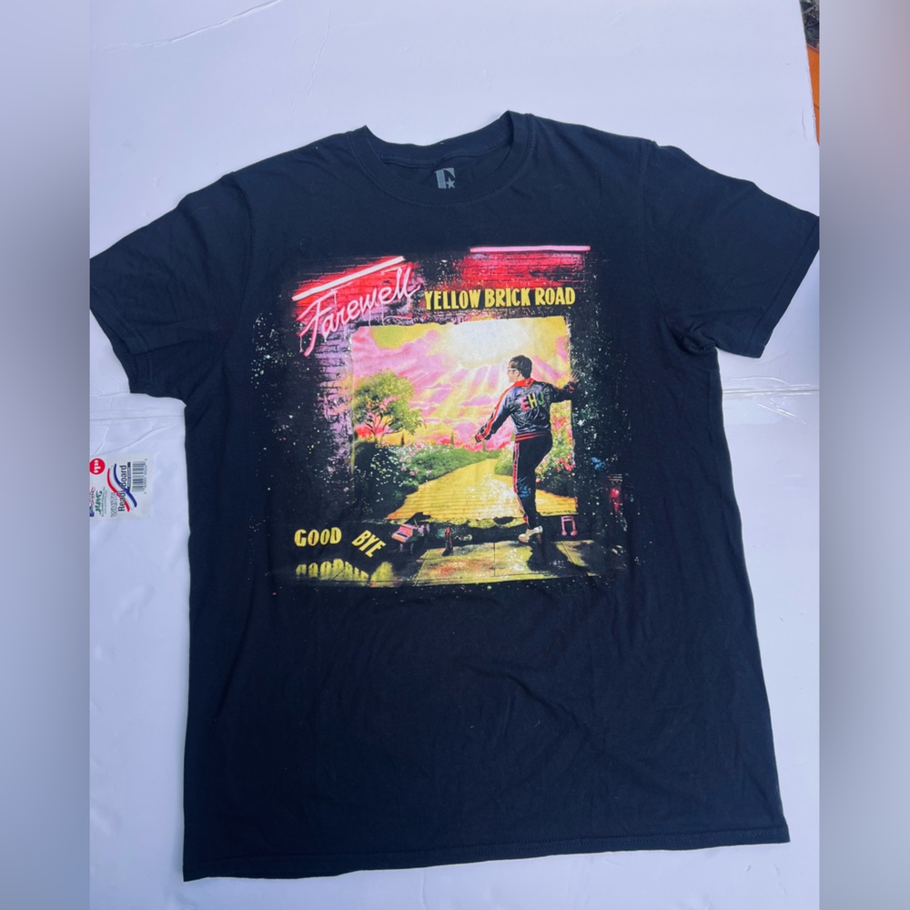 Elton John 2018 farewell yellow brick road size M